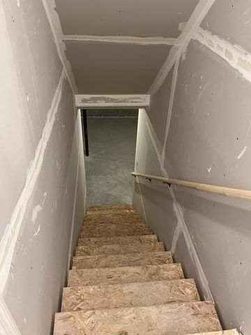 10390 Duval Road, Woodbury, MN 55129