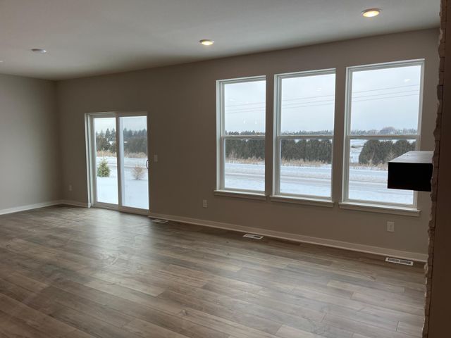 10390 Duval Road, Woodbury, MN 55129