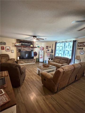 13579 Highway 21, Ozone, AR 72854