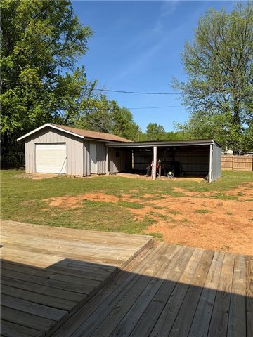 13579 Highway 21, Ozone, AR 72854