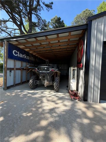 13579 Highway 21, Ozone, AR 72854