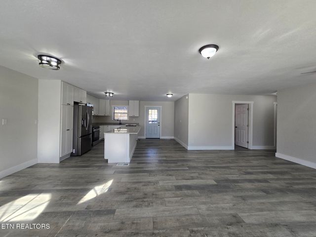 1316 Ditney Tr, Pioneer, TN 37847