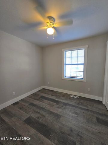 1316 Ditney Tr, Pioneer, TN 37847