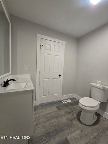 1316 Ditney Tr, Pioneer, TN 37847