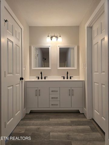 1316 Ditney Tr, Pioneer, TN 37847