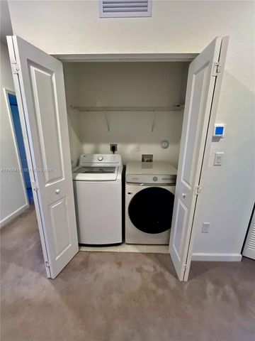 25252 SW 107th Ct, Homestead, FL 33032