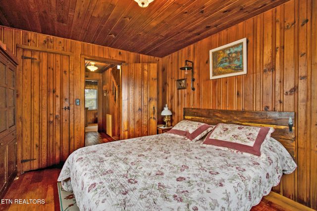 866 Open Range Rd, Crossville, TN 38555