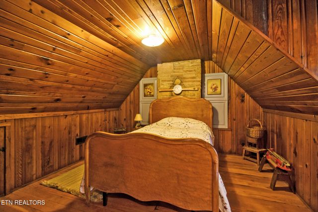 866 Open Range Rd, Crossville, TN 38555