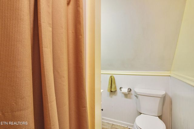 866 Open Range Rd, Crossville, TN 38555