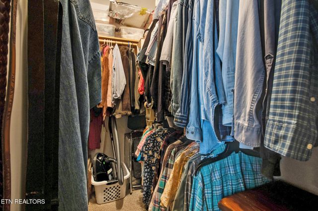 866 Open Range Rd, Crossville, TN 38555