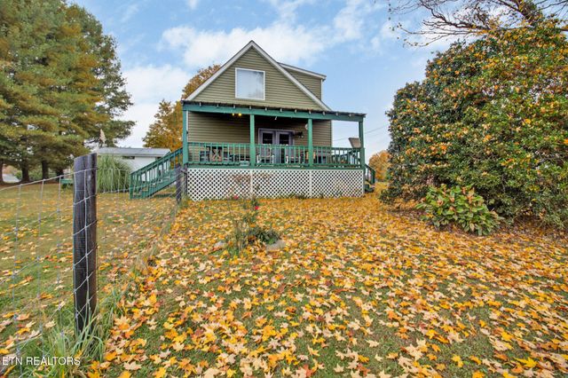 866 Open Range Rd, Crossville, TN 38555