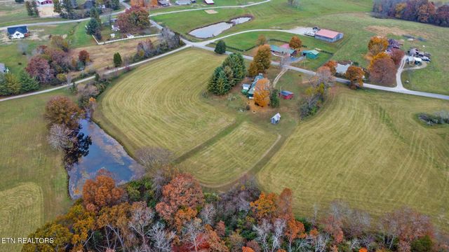 866 Open Range Rd, Crossville, TN 38555