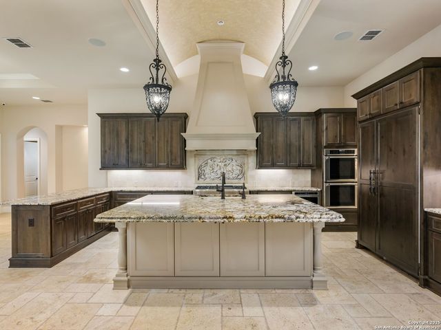 211 Wellesley Landing, Shavano Park, TX 78231