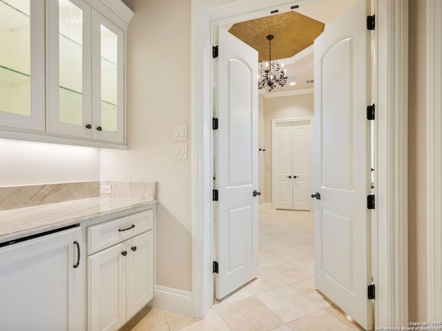 211 Wellesley Landing, Shavano Park, TX 78231