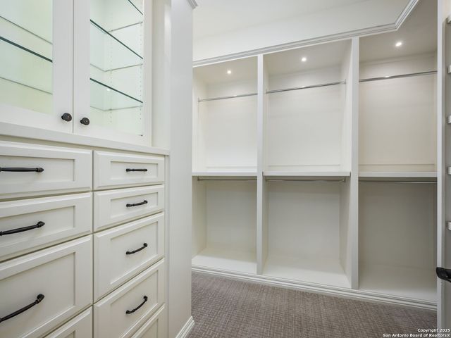 211 Wellesley Landing, Shavano Park, TX 78231