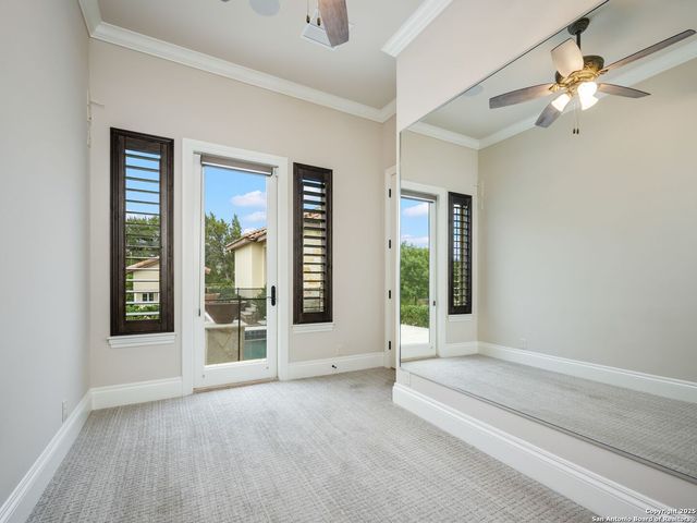 211 Wellesley Landing, Shavano Park, TX 78231