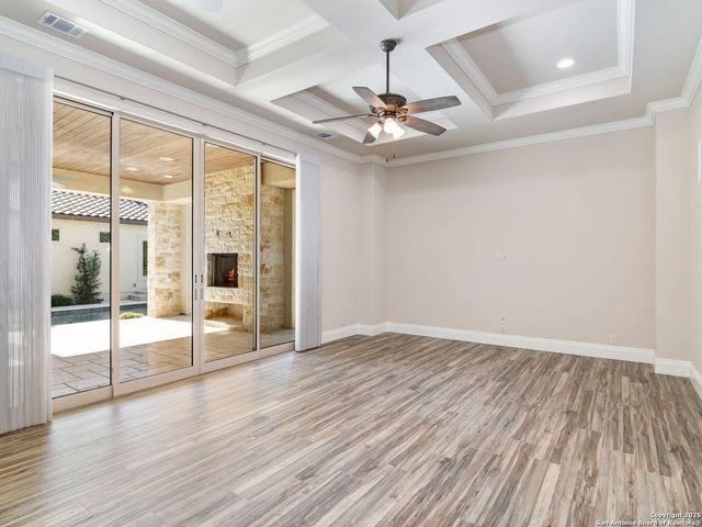 211 Wellesley Landing, Shavano Park, TX 78231