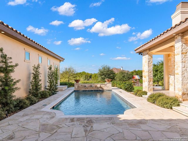 211 Wellesley Landing, Shavano Park, TX 78231