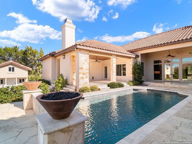 211 Wellesley Landing, Shavano Park, TX 78231