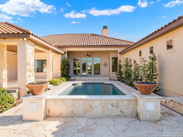 211 Wellesley Landing, Shavano Park, TX 78231