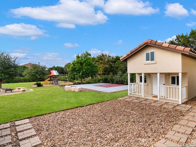 211 Wellesley Landing, Shavano Park, TX 78231