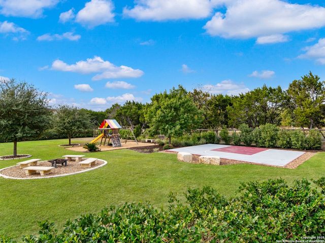 211 Wellesley Landing, Shavano Park, TX 78231