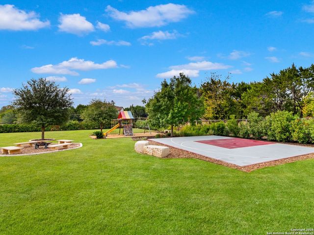 211 Wellesley Landing, Shavano Park, TX 78231