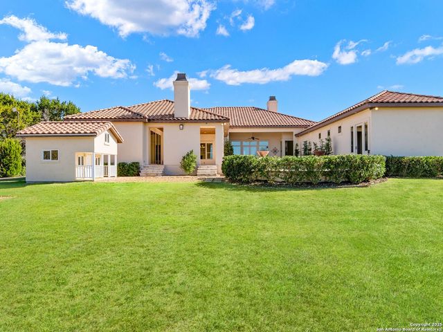 211 Wellesley Landing, Shavano Park, TX 78231