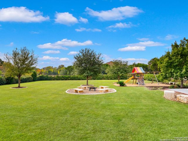 211 Wellesley Landing, Shavano Park, TX 78231