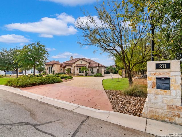 211 Wellesley Landing, Shavano Park, TX 78231