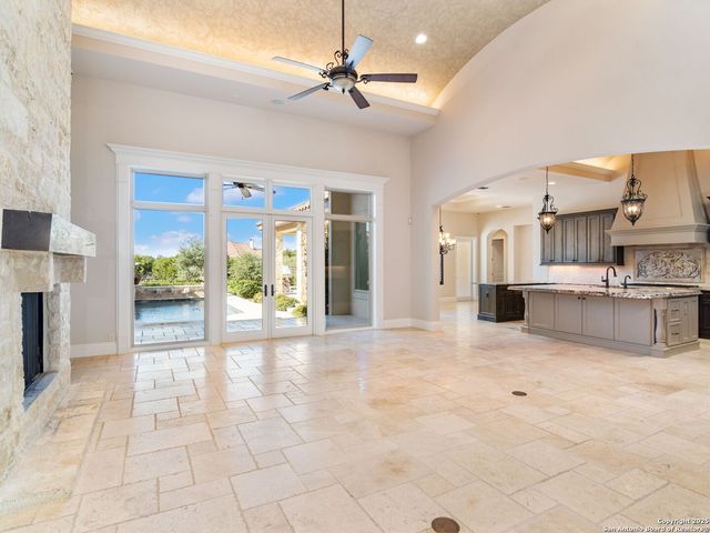 211 Wellesley Landing, Shavano Park, TX 78231