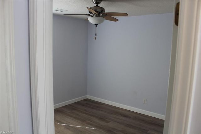 419 - 421 Claratom Drive, Winston-salem, NC 27107