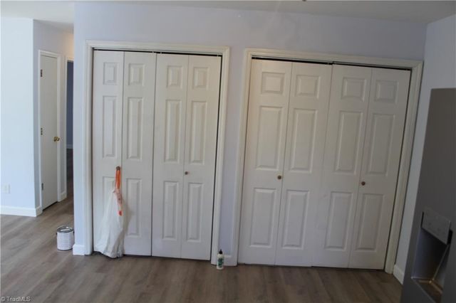 419 - 421 Claratom Drive, Winston-salem, NC 27107