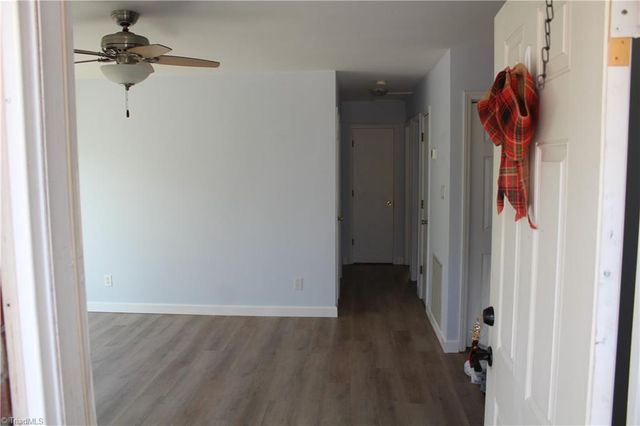 419 - 421 Claratom Drive, Winston-salem, NC 27107