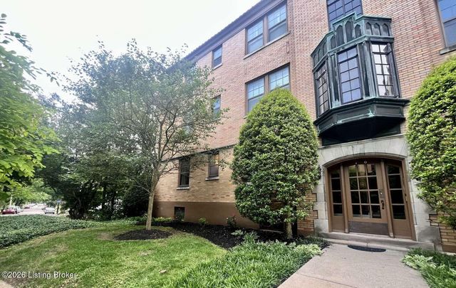 3015 Brownsboro Rd APT 1, Louisville, KY 40206