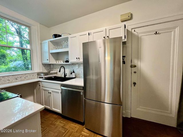 3015 Brownsboro Rd APT 1, Louisville, KY 40206