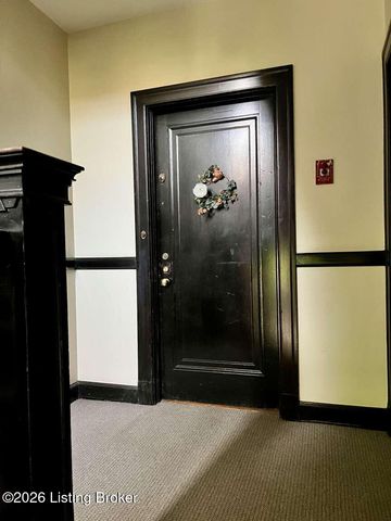 3015 Brownsboro Rd APT 1, Louisville, KY 40206