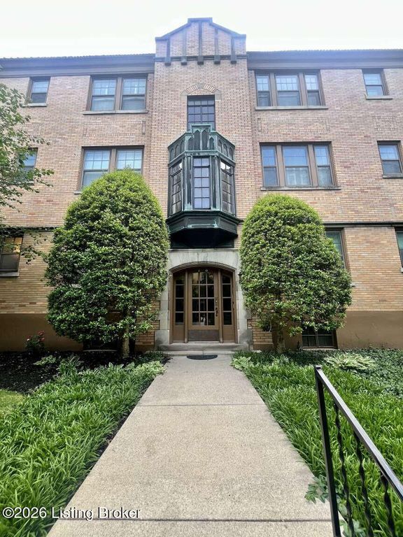 3015 Brownsboro Rd APT 1, Louisville, KY 40206