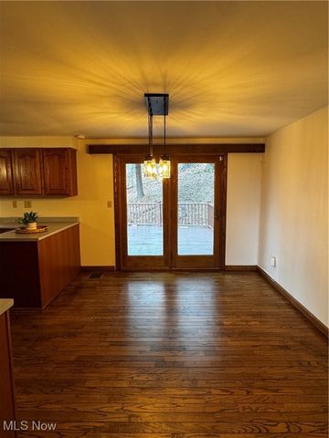 208 Northern Drive, Millersburg, OH 44654