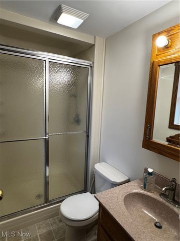 208 Northern Drive, Millersburg, OH 44654