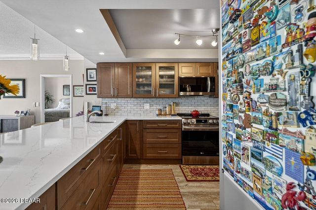 404 S Beach St Apt 1201, Daytona Beach, FL 32114