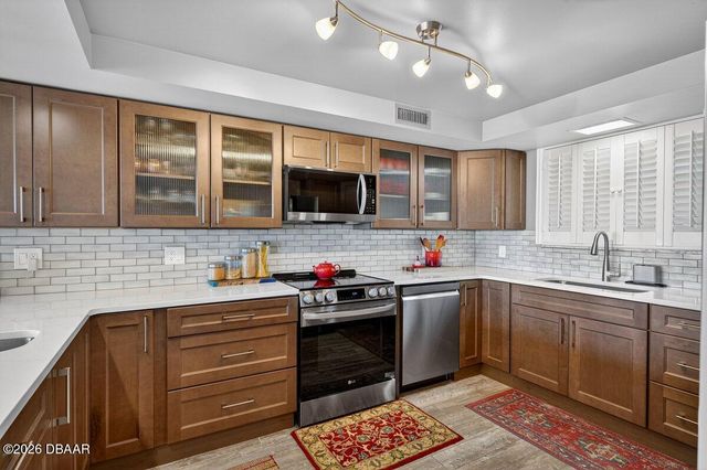 404 S Beach St Apt 1201, Daytona Beach, FL 32114