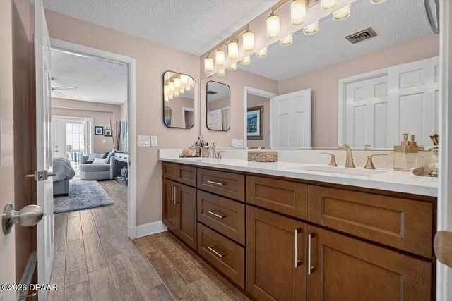 404 S Beach St Apt 1201, Daytona Beach, FL 32114