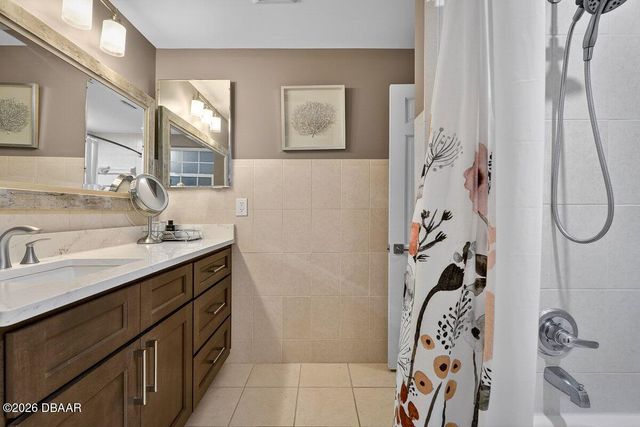 404 S Beach St Apt 1201, Daytona Beach, FL 32114