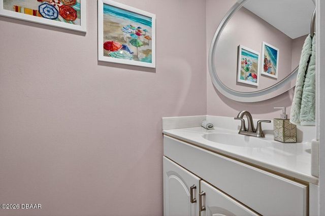 404 S Beach St Apt 1201, Daytona Beach, FL 32114