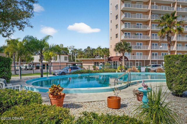 404 S Beach St Apt 1201, Daytona Beach, FL 32114