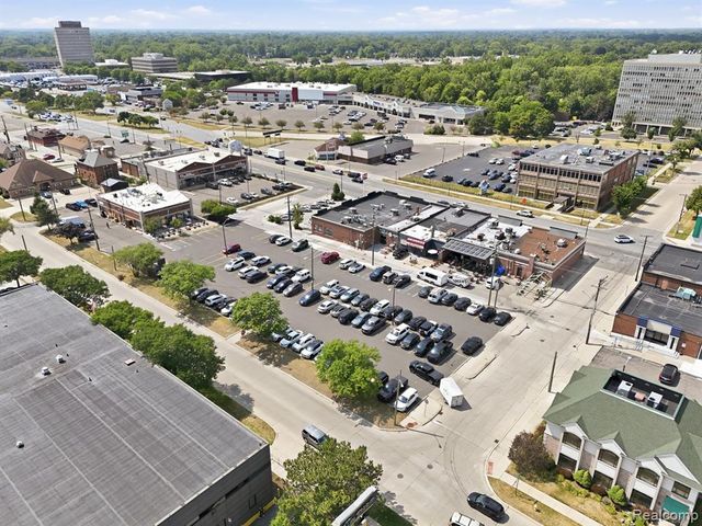 22701 Michigan Avenue, Dearborn, MI 48124
