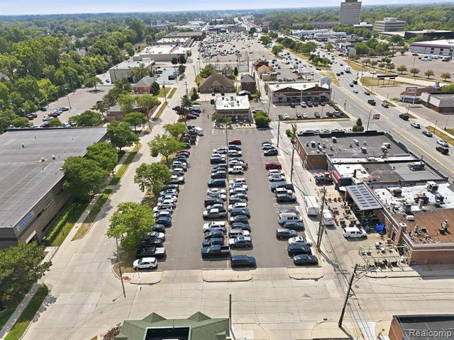 22701 Michigan Avenue, Dearborn, MI 48124