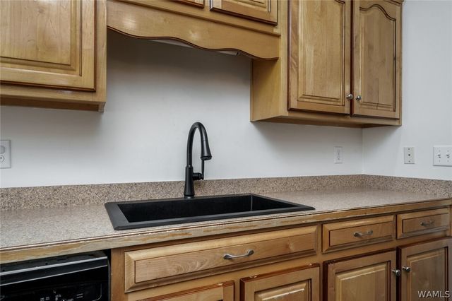 20890 Martin Dell Dr., Mccalla, AL 35111