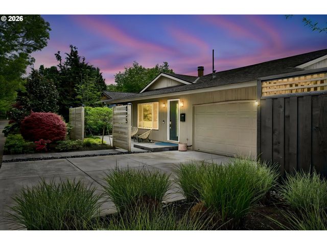 835 Ne 33RD Ave, Portland, OR 97232